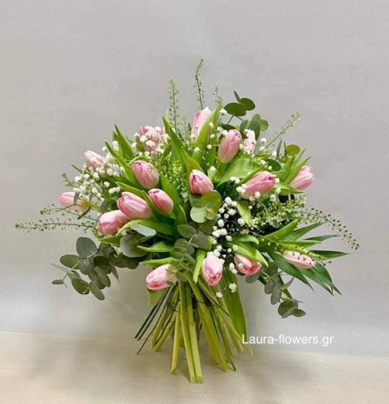 BOUQUET WITH PINK TULIPS